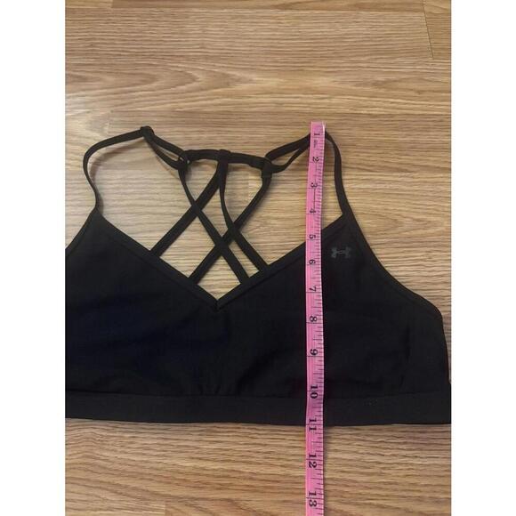 Under Armour Sports Bra Size Medium - Picture 3 of 5